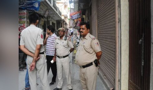 दिल्ली: बेखौफ बदमाश ने BJP महिला नेता और बेटे को मारी गोली