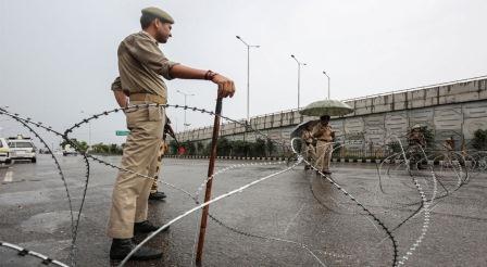 जम्मू से धारा 144 हटाई गई, कल से खुलेंगे स्कूल-कॉलेज, इंटरनेट पर रोक बरकरार